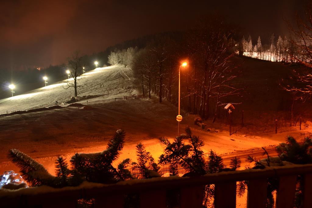 Gorski Widok Karpacz Apartamenty I Pokoje- Salon Kominkowy Oda fotoğraf